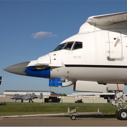 AVIÃO REMENDADO? Conheça o Boeing 757 Catfish